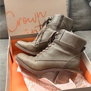 Crown Vintage Holliss Ankle Boots